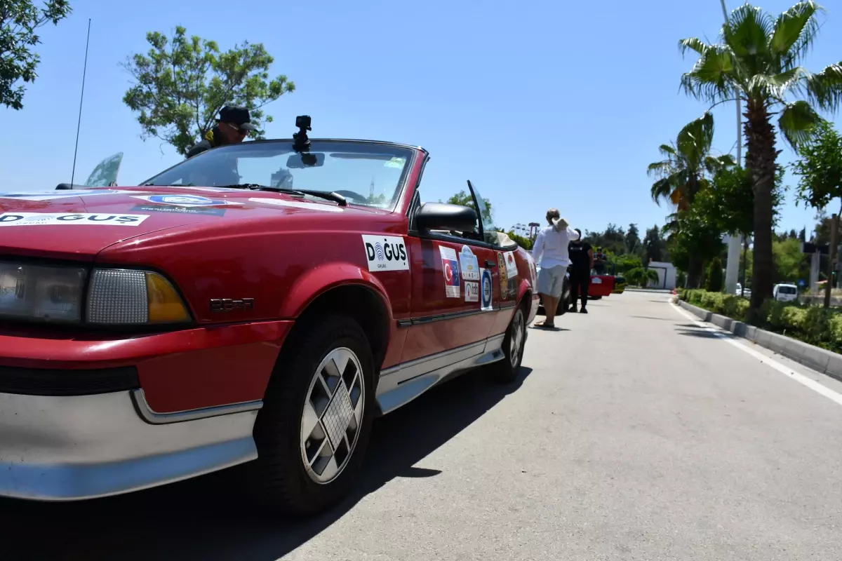 Europa-Orient/Doğu-Batı Dostluk ve Barış Rallisi Adana'dan uğurlandı