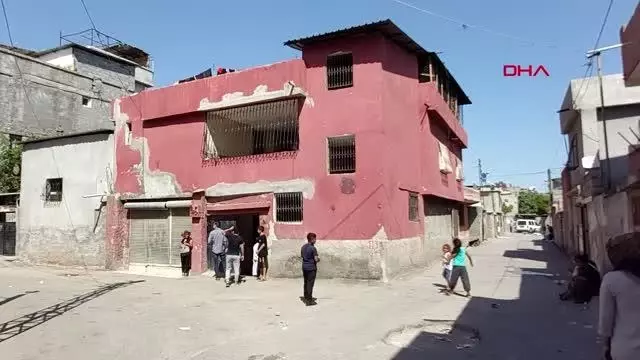 EVDE OTURURKEN BAŞINDAN VURULAN KÜÇÜK VİLDAN, AĞIR YARALANDI EVDE OTURURKEN BAŞINDAN VURULAN KÜÇÜK VİLDAN, AĞIR YARALANDI