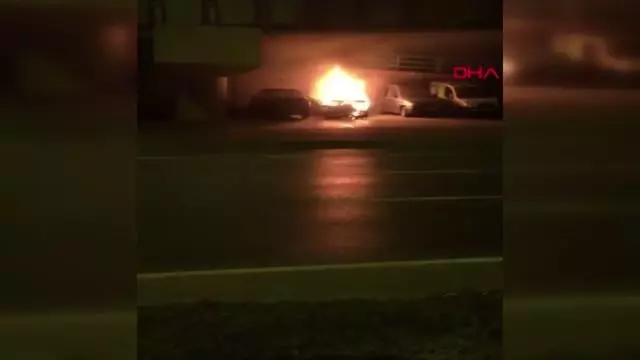 İSTANBUL-ŞİŞLİ'DE PARK HALİNDEYKEN YANAN 4 ARAÇTA KUNDAKLAMA ŞÜPHESİ