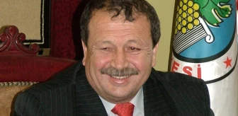 İYİ Parti rozeti taktı ilçe başkanı olarak atandı