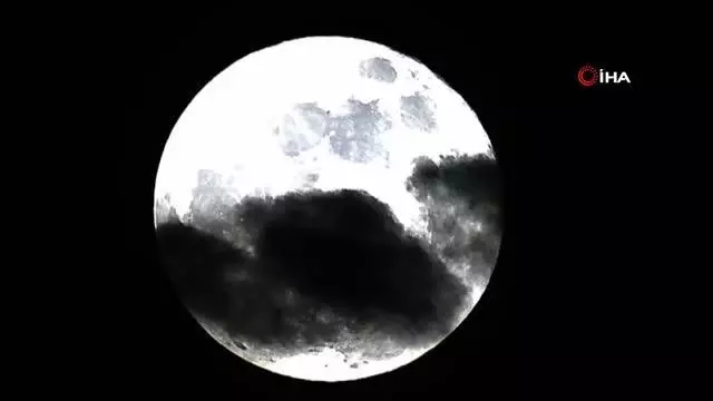 TÜBİTAK'tan 'Süper Ay'a canlı yayın TÜBİTAK'tan 'Süper Ay'a canlı yayın