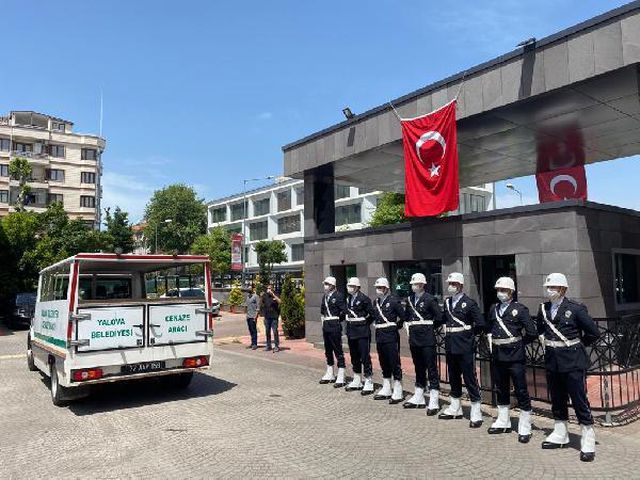 uygulama noktasinda otomobilin carptigi polis 8 14157462 o