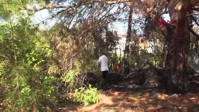 ALANYA KALESİ YAMACINDAKİ ORMANLIK ALANDA ÇIKAN YANGIN KORKUTTU ALANYA KALESİ YAMACINDAKİ ORMANLIK ALANDA ÇIKAN YANGIN KORKUTTU