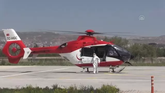 Ambulans helikopter Kovid-19 hastası için havalandı