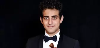 Fazıl Say: ÇEV Sanat'ın genç keman sanatçısı Elvin Hoxha Ganiyev, Rusya'da konser verecek Fazıl Say: ÇEV Sanat'ın genç keman sanatçısı Elvin Hoxha Ganiyev, Rusya'da konser verecek