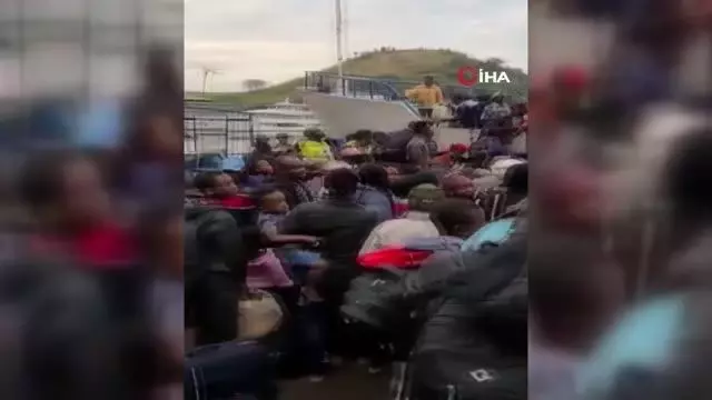 Son dakika haberi! Demokratik Kongo Cumhuriyeti'nde yanardağ endişesi ile kısmi tahliye kararıBinlerce kişi panikle sokaklara döküldü