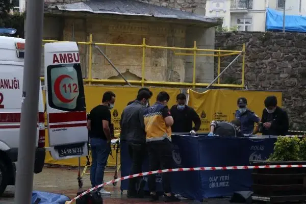 GALATA KULESİ'NDEN DÜŞEN 20 YAŞINDAKİ KADIN HAYATINI KAYBETTİ