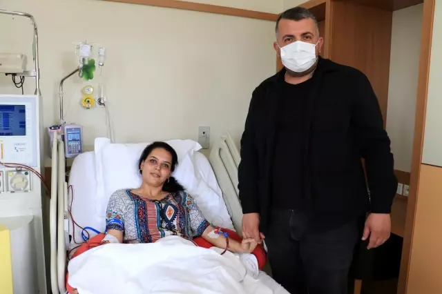 Genç kadın kök hücre bağışıyla 3 yılda 2 bebeğe 'hayat' verdi Genç kadın kök hücre bağışıyla 3 yılda 2 bebeğe 'hayat' verdi