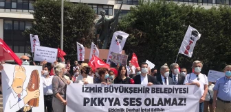 İzmir'de, Sloven sosyolog Slovaj Zizek'in kitap günlerine davet edilmesi protesto edildi