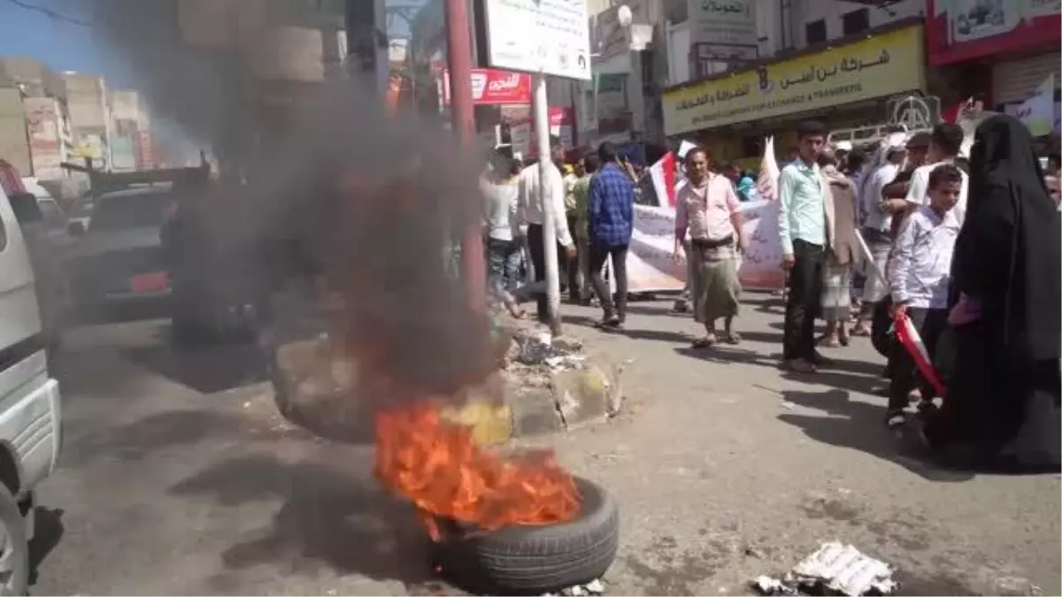 Kamu hizmetlerinin yetersizliği ve hayat pahalılığı protesto edildi