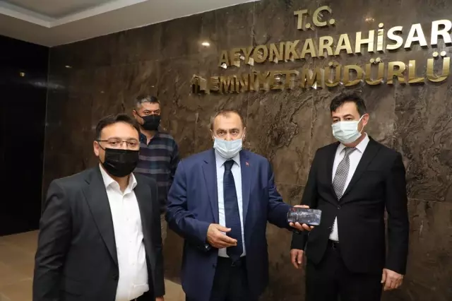 Milletvekili Eroğlu ve Vali Çiçek, yeni müze kompleksi inşaatında incelemelerde bulundu Milletvekili Eroğlu ve Vali Çiçek, yeni müze kompleksi inşaatında incelemelerde bulundu