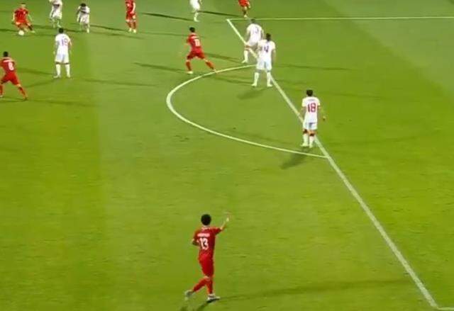 Milli Takım'ın yediği golün faturası ilk kez Ay-Yıldızlı formayı giyen Altay ve Rıdvan'a kesildi