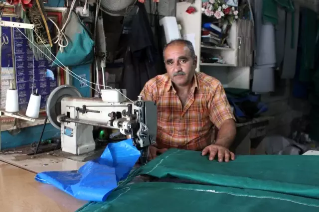 Ölmeye yüz tutmuş baba mesleğini 30 yıldır ayakta tutmaya çalışıyor Ölmeye yüz tutmuş baba mesleğini 30 yıldır ayakta tutmaya çalışıyor