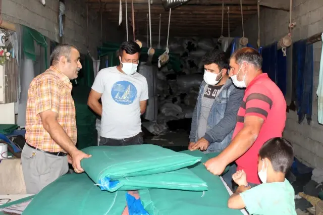 Ölmeye yüz tutmuş baba mesleğini 30 yıldır ayakta tutmaya çalışıyor Ölmeye yüz tutmuş baba mesleğini 30 yıldır ayakta tutmaya çalışıyor