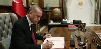 Meclis Genel Kurulu: Resmi Gazete'de yayımlandı, Cumhurbaşkanı Erdoğan HSK'ya 4 üye atadı Meclis Genel Kurulu: Resmi Gazete'de yayımlandı, Cumhurbaşkanı Erdoğan HSK'ya 4 üye atadı