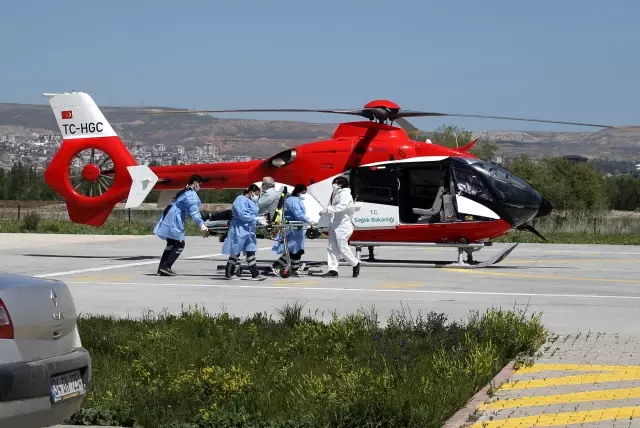 Ambulans helikopter Kovid-19 hastası için havalandı