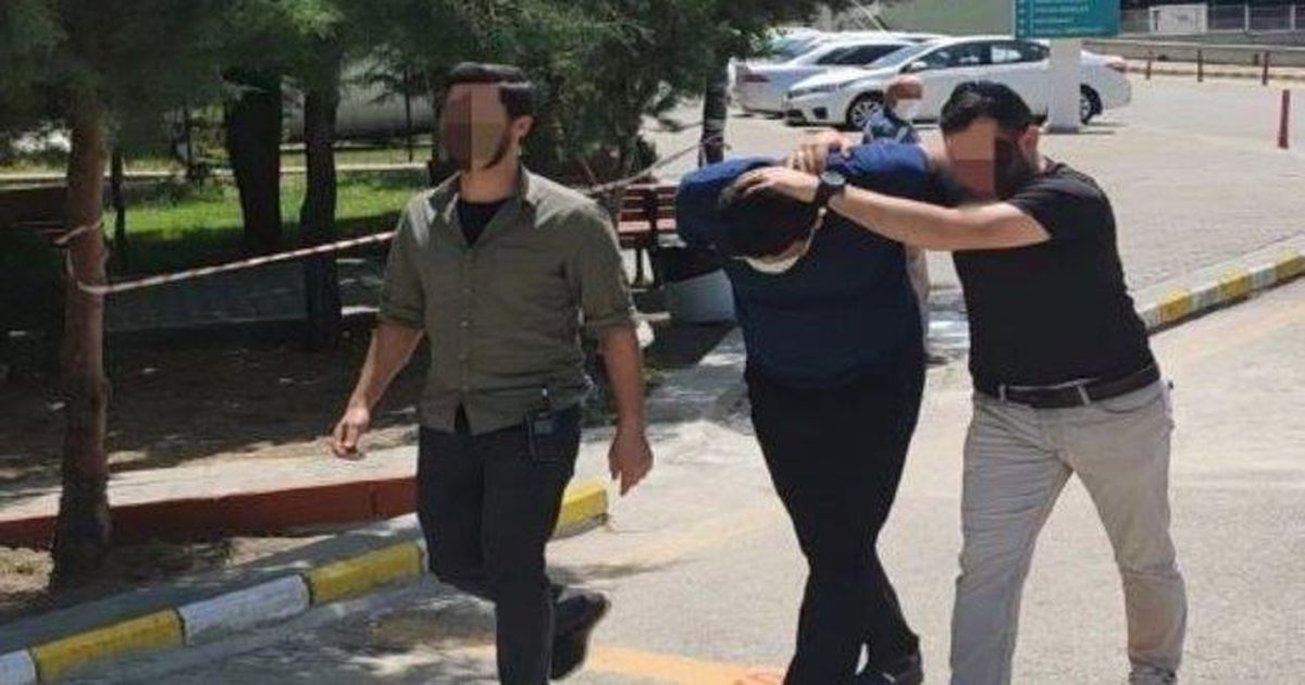 Son Dakika! 4 yıldır aranan FETÖ'nün emniyet mahrem imamı, Ankara'da yakayı ele verdi