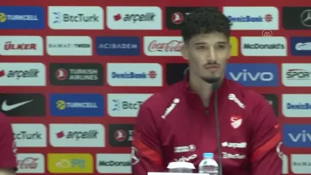 A Milli Futbol Takımı kampında basın toplantısı - Altay Bayındır-Halil Dervişoğlu (2) A Milli Futbol Takımı kampında basın toplantısı - Altay Bayındır-Halil Dervişoğlu (2)