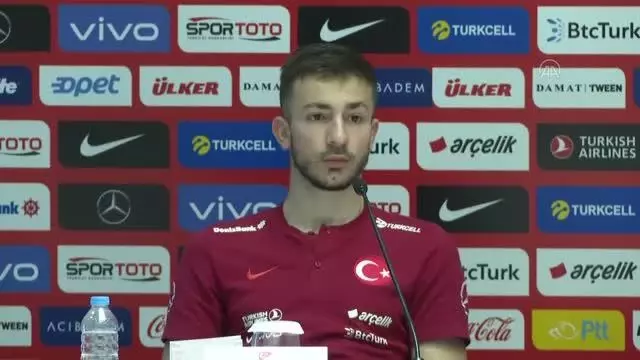 A Milli Futbol Takımı kampında basın toplantısı - Altay Bayındır-Halil Dervişoğlu (2) A Milli Futbol Takımı kampında basın toplantısı - Altay Bayındır-Halil Dervişoğlu (2)