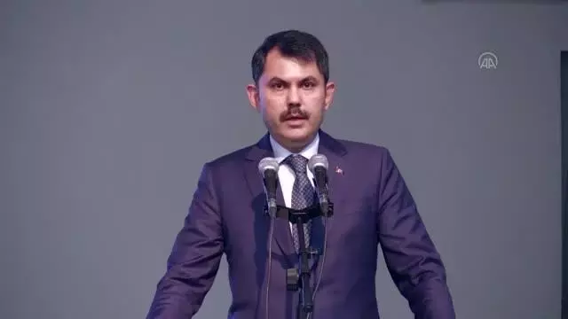 AFYONKARAHİSAR - Bakan Kurum: 'Üç prensip belirledik. Dedik ki, 'Hızlı, yerinde ve gönüllü' yapacağız' AFYONKARAHİSAR - Bakan Kurum: 'Üç prensip belirledik. Dedik ki, 'Hızlı, yerinde ve gönüllü' yapacağız'