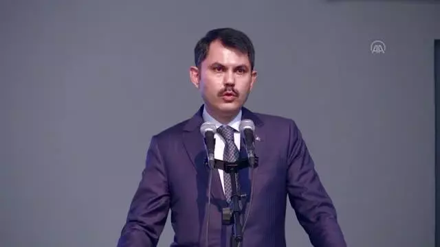 AFYONKARAHİSAR - Bakan Kurum: 'Üç prensip belirledik. Dedik ki, 'Hızlı, yerinde ve gönüllü' yapacağız' AFYONKARAHİSAR - Bakan Kurum: 'Üç prensip belirledik. Dedik ki, 'Hızlı, yerinde ve gönüllü' yapacağız'