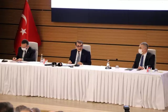 Son dakika: Bakan Dönmez, Aydın'ın enerji kaynaklarını değerlendirdi