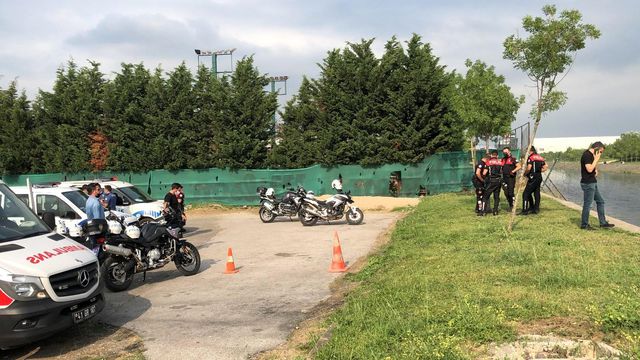 dalgic polisler derede silah aradi 10 14163790 o