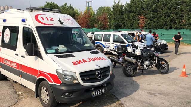 dalgic polisler derede silah aradi 8 14163790 o