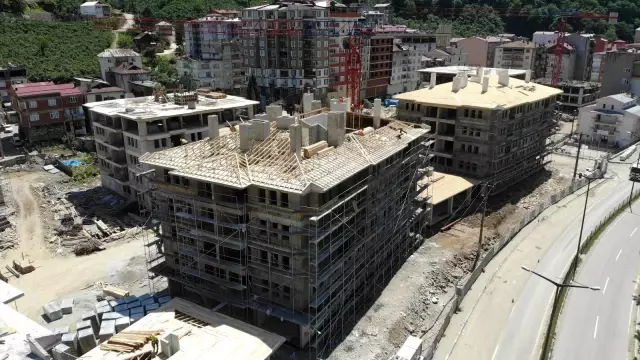 Son dakika haber: Selden etkilenenler için yapılan konutların afetin yıl dönümüne kadar tamamlanması hedefleniyor