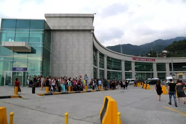 Gürcistan turistlere kapılarını 1 Haziran'da açıyor