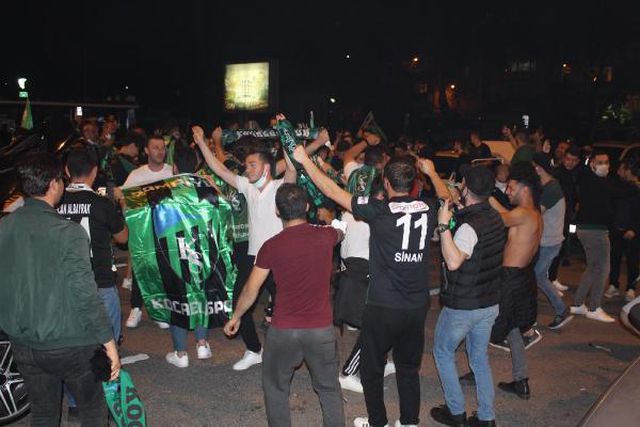 kocaelispor taraftarlarinin tff 1 inci lig se 11 14164102 o