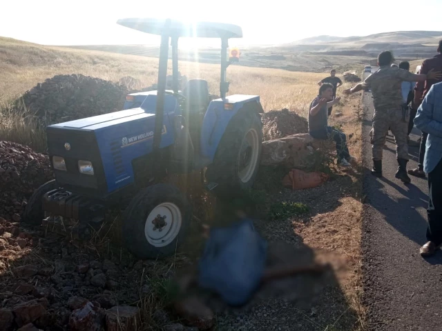 Mardin'de kontrolden çıkan traktör devrildi: 1 ölü