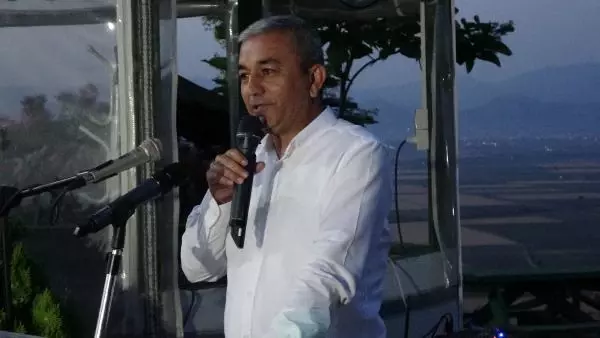 Menderes'in çiftliğinde çalışan Yunus: Yıllar sonra o traktörü görünce öptüm Menderes'in çiftliğinde çalışan Yunus: Yıllar sonra o traktörü görünce öptüm