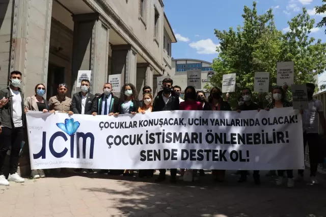 Son dakika haberi | 'Minik Leyla cinayeti' davasında sanıklarının yeniden yargılanmasına başlandı (4) Son dakika haberi | 'Minik Leyla cinayeti' davasında sanıklarının yeniden yargılanmasına başlandı (4)
