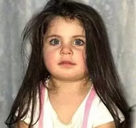 Minik Leyla davasında mahkeme başkanından 'cinsel istismar' yok kararı Minik Leyla davasında mahkeme başkanından 'cinsel istismar' yok kararı