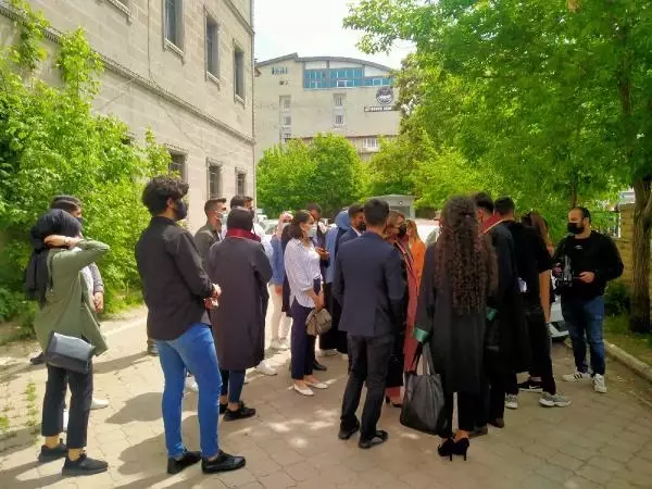 AĞRI MİNİK LEYLA'NIN DAVASINDA, AVUKATIN ELİNE GEÇEN SES KAYDI İNCELENECEK