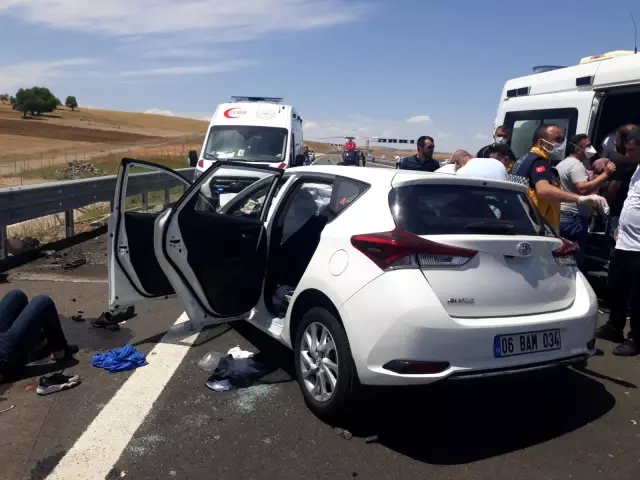 Niğde Otoyolu'nda trafik kazası: 11 yaralı Niğde Otoyolu'nda trafik kazası: 11 yaralı