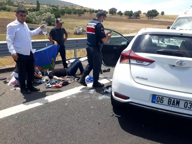 Niğde Otoyolu'nda trafik kazası: 11 yaralı Niğde Otoyolu'nda trafik kazası: 11 yaralı