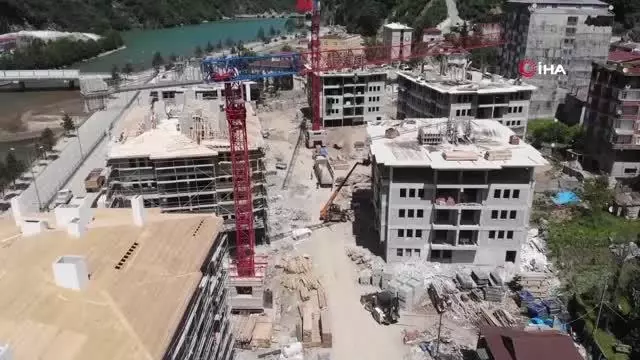 Son dakika haber: Selden etkilenenler için yapılan konutların afetin yıl dönümüne kadar tamamlanması hedefleniyor