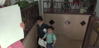 Siirtli kardeşler, her ay biriktirdikleri harçlıkları Filistinli çocuğa gönderiyor