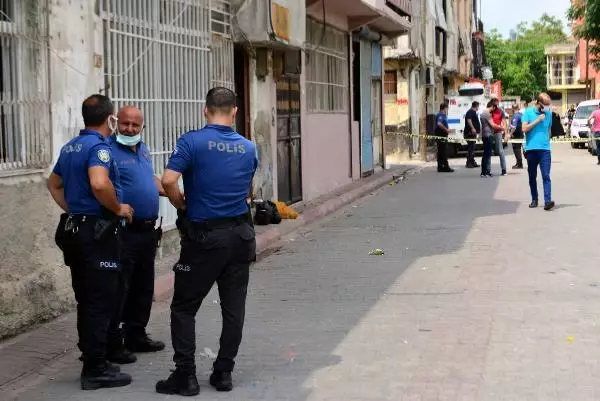 Sokakta uğradığı silahlı saldırıda ağır yaralandı Sokakta uğradığı silahlı saldırıda ağır yaralandı