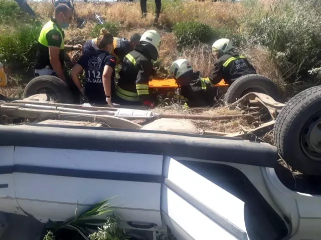 Takla atan otomobilin sürücüsü yaralandı Takla atan otomobilin sürücüsü yaralandı