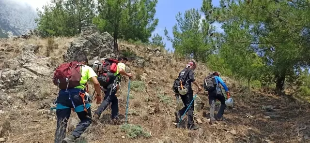 Ukraynalı kayıp kadın dağcı havadan karadan taranıyor Ukraynalı kayıp kadın dağcı havadan karadan taranıyor