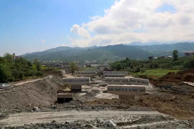 Çevre yolu ve şehir hastanesi inşaatındaki çalışmalar sürüyor