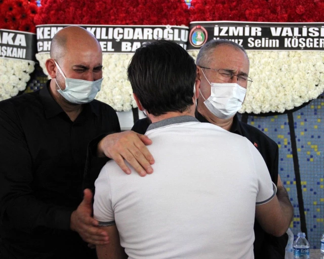CHP İzmir Milletvekili Atila Sertel'in vefat eden eşi toprağa verildi