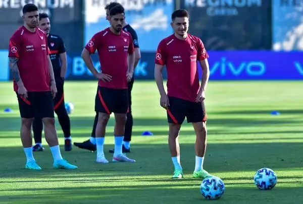SPOR A Milli Futbol Takımı hazırlıklarını sürdürdü SPOR A Milli Futbol Takımı hazırlıklarını sürdürdü