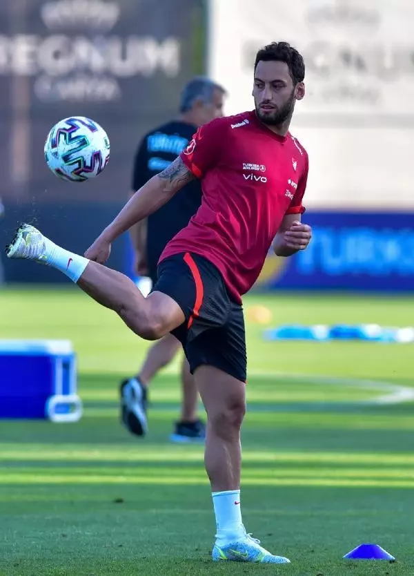 SPOR A Milli Futbol Takımı hazırlıklarını sürdürdü SPOR A Milli Futbol Takımı hazırlıklarını sürdürdü