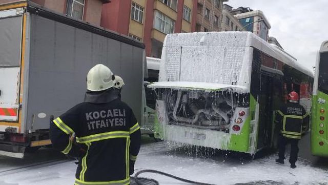bagirarak soforu uyardilar otobusu yanmaktan 2 14165471 o