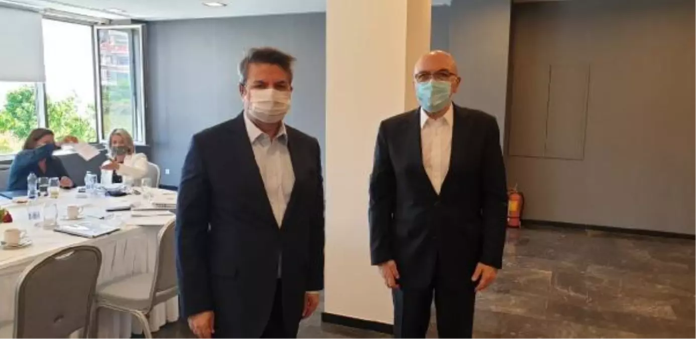 Son dakika politika: Bakan Yardımcısı Önal, Yunan mevkidaşı ile bir araya geldi