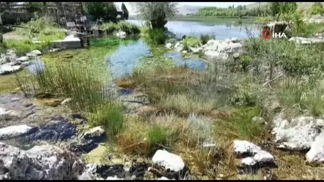 Büyük Menderes Nehri'nde kuraklık tehlikesi baş gösterdi Büyük Menderes Nehri'nde kuraklık tehlikesi baş gösterdi